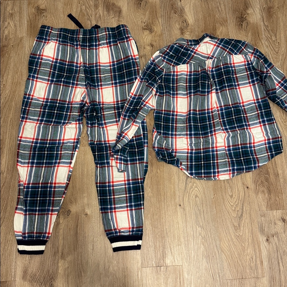 Aerie Plaid Flannel Pajama Jogger Set - Navy and Red - Picture 3 of 8